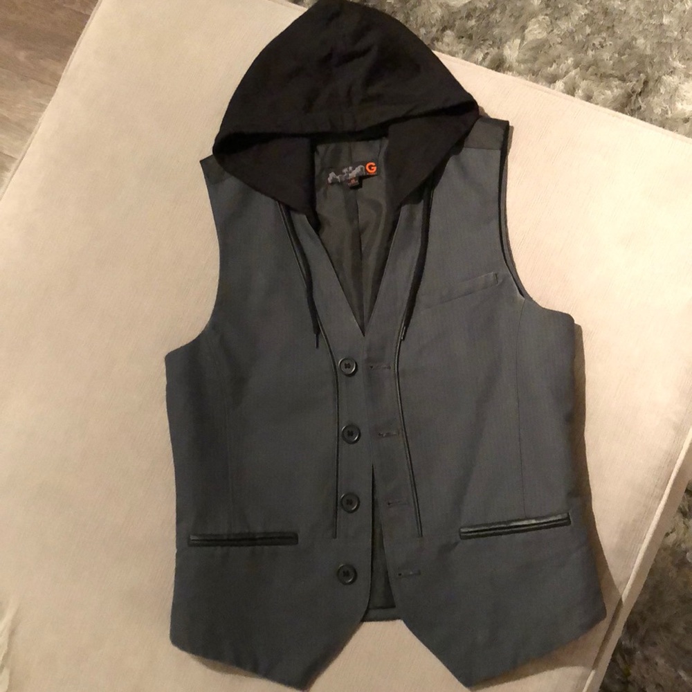 G by Guess Vest
